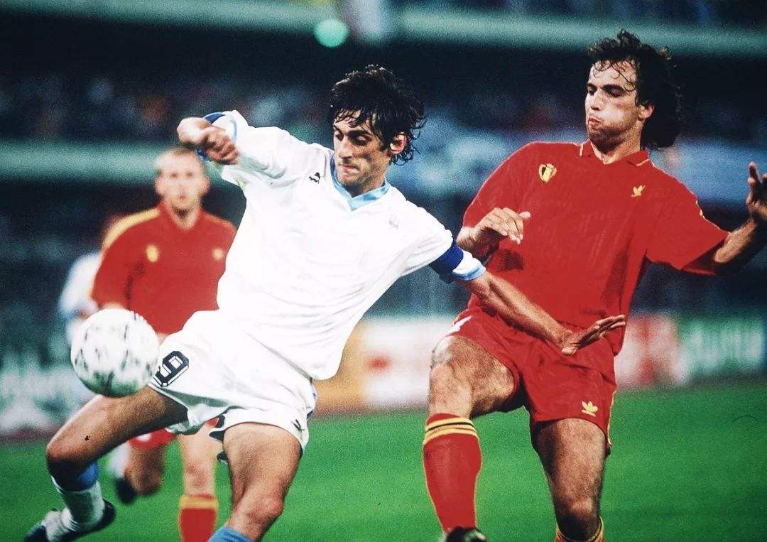 歷史世界杯最佳陣容_烏拉圭天藍(lán)軍團(tuán)歷史最佳陣容_烏拉圭歷史最強(qiáng)世界杯陣容