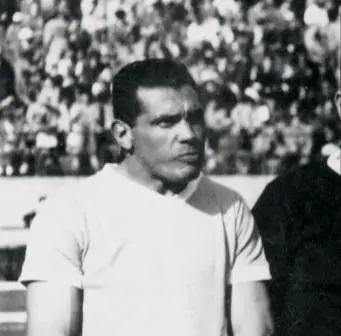 烏拉圭歷史最強(qiáng)世界杯陣容_歷史世界杯最佳陣容_烏拉圭天藍(lán)軍團(tuán)歷史最佳陣容